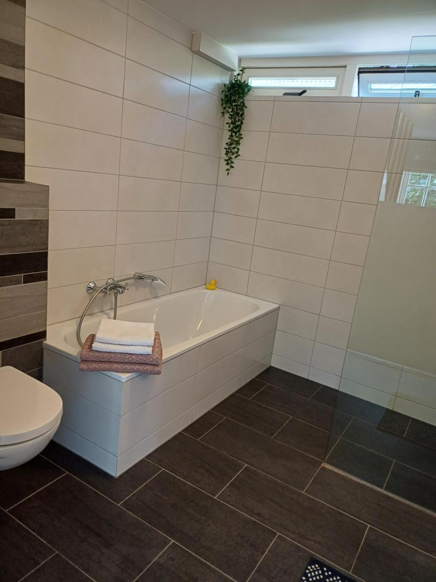 B&B Het Mooie Uitzicht Reuver エクステリア 写真