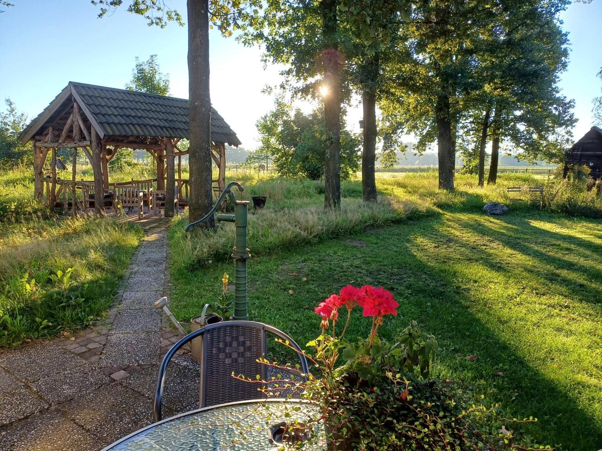 B&B Het Mooie Uitzicht Reuver エクステリア 写真